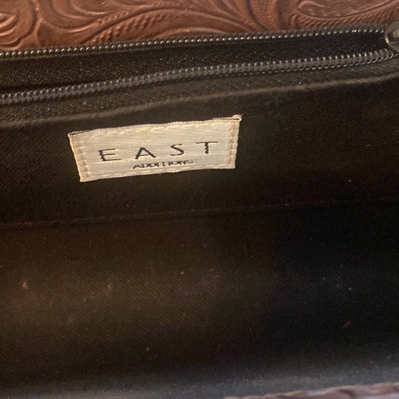 BROWN CONVERTIBLE CLUTCH BAG - Picture 2 of 6